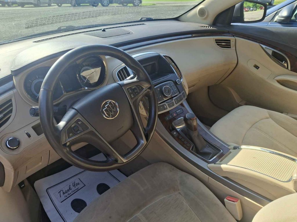 2011 Buick LaCrosse CX