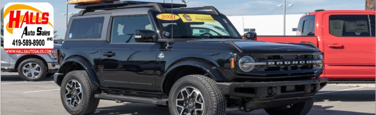 Lineup of used SUVs available at Hall’s Auto Sales in Mansfield, OH, showcasing various compact, midsize, and full-size models.