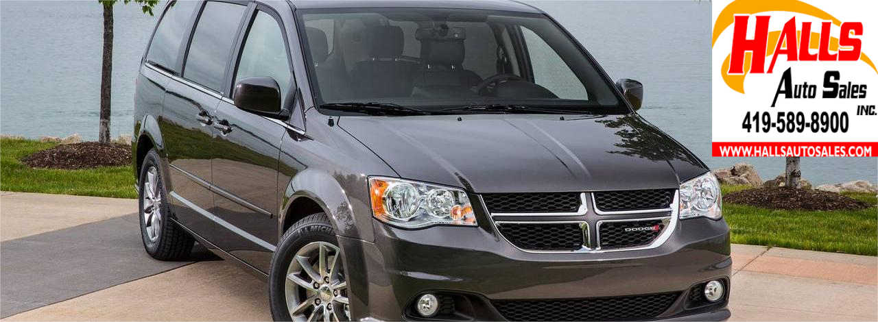 Used Dodge Grand Caravan minivan for sale at Hall’s Auto Sales in Mansfield, Ohio