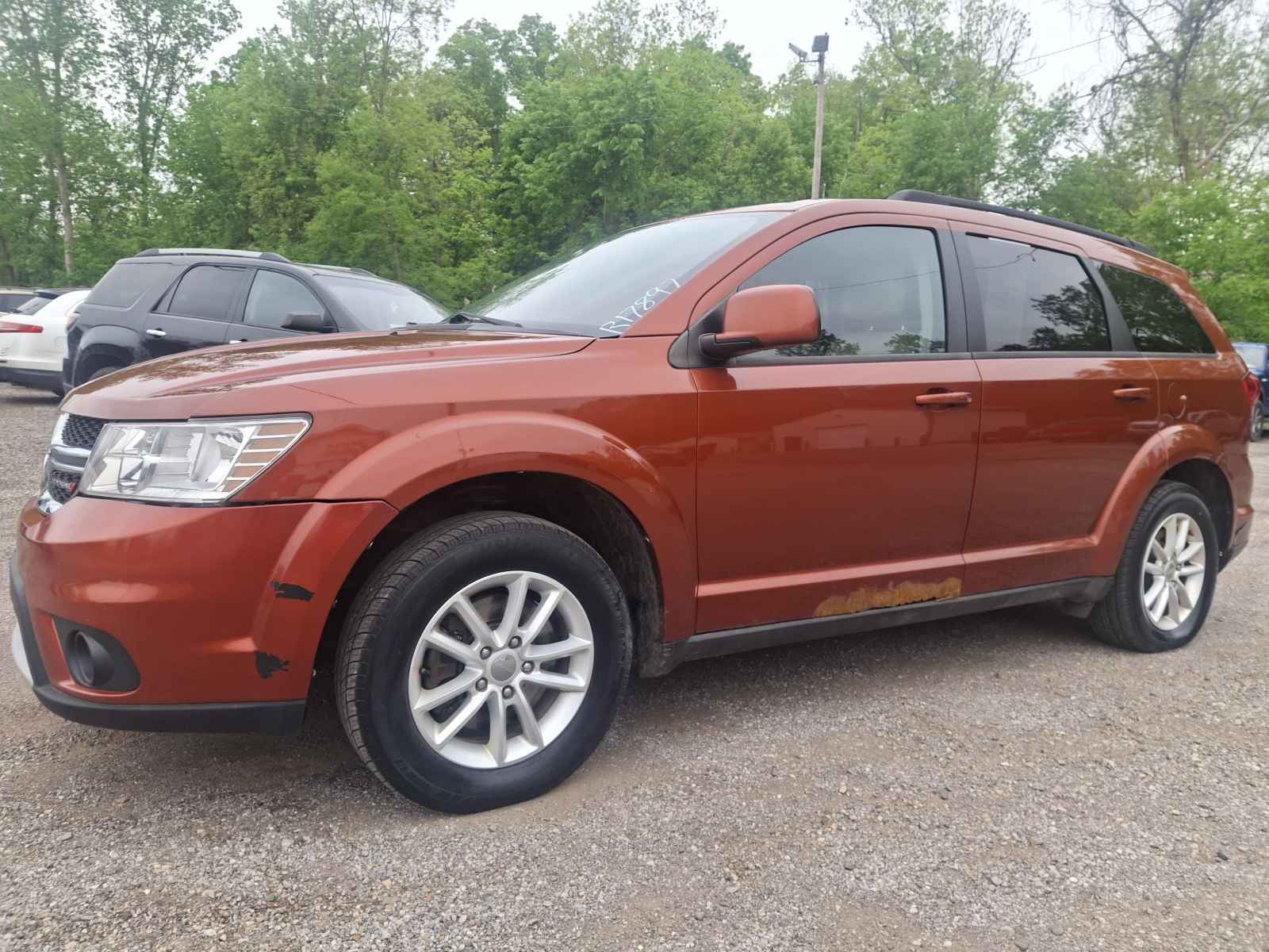 2014 Dodge Journey SXT FWD's photo