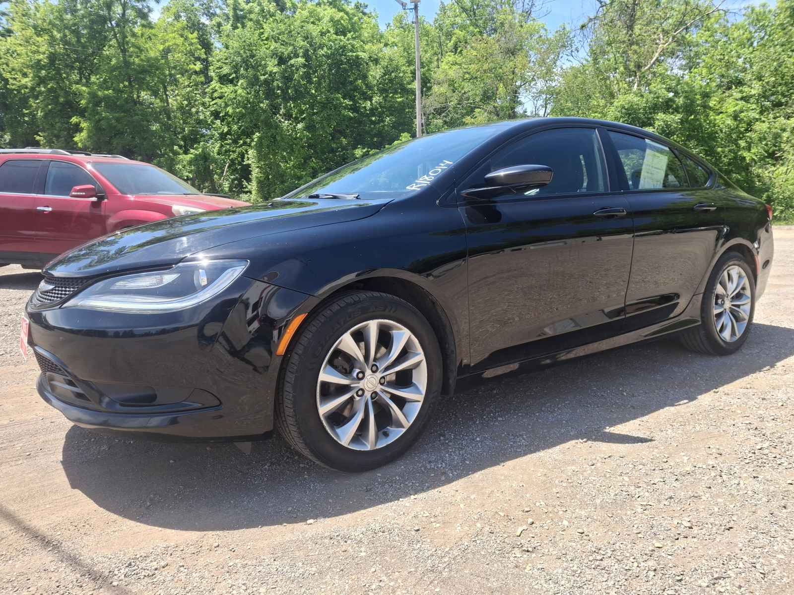 2015 Chrysler 200 S's photo