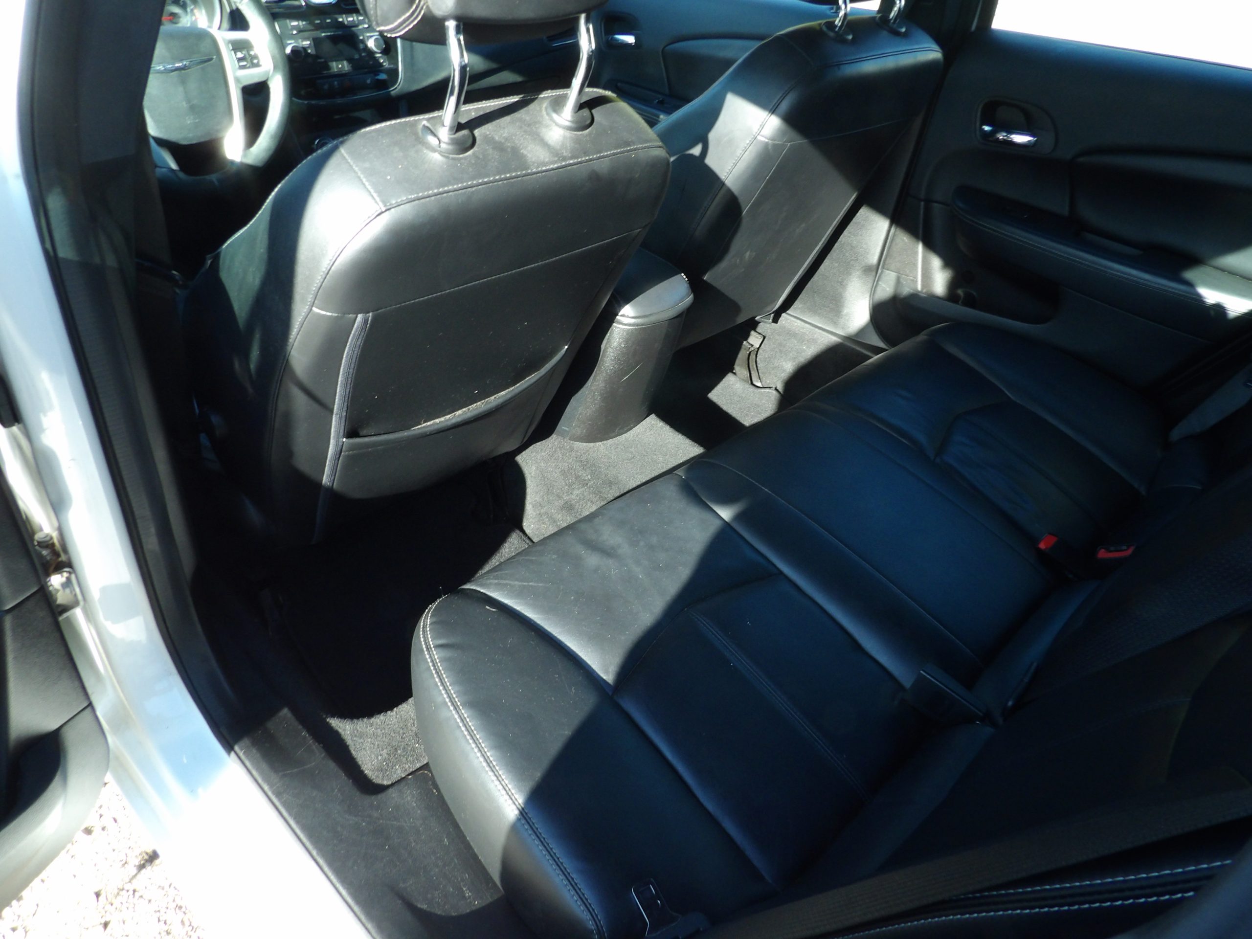 2014 Chrysler 200 Limited - Photo 6