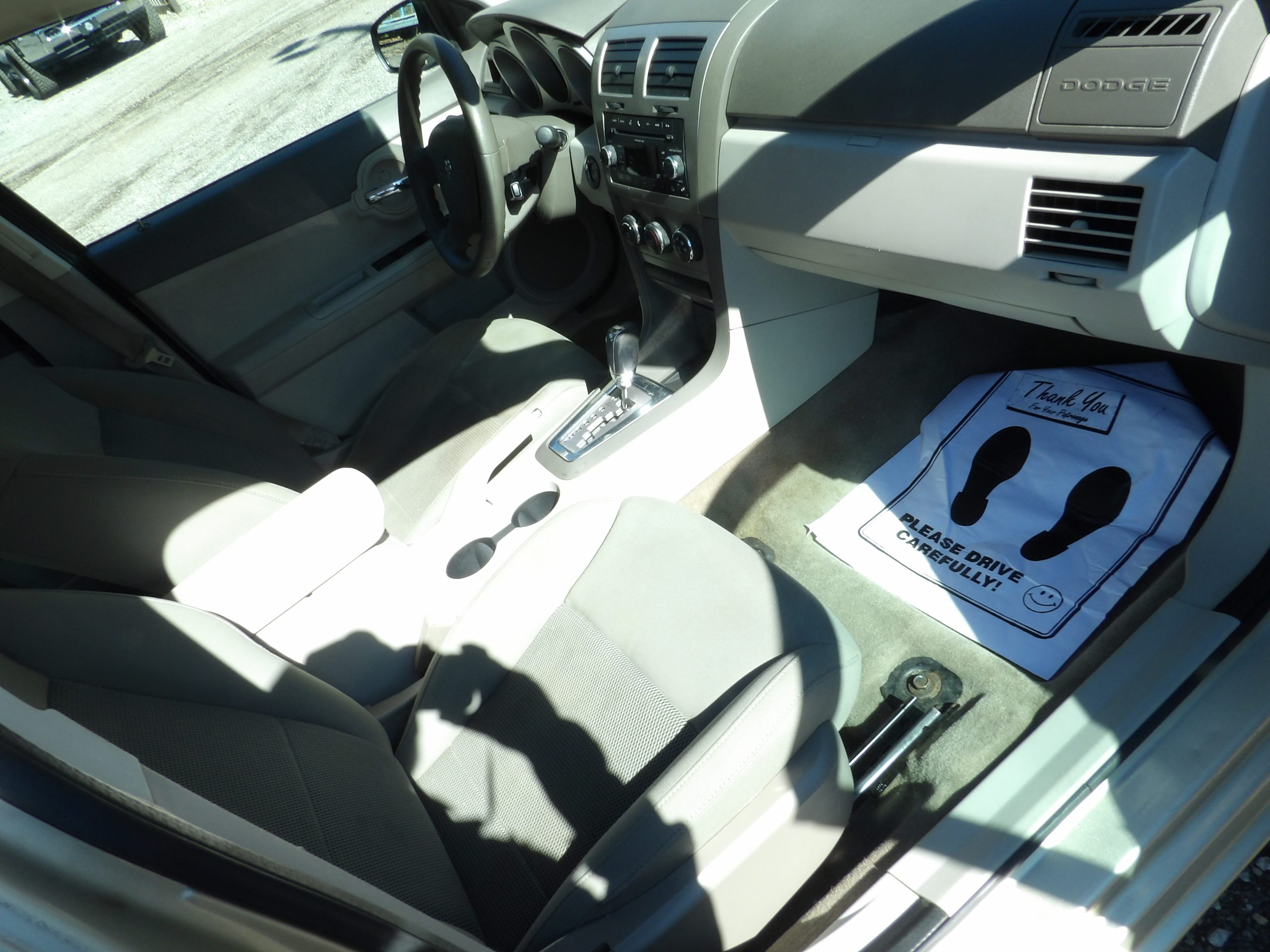 2010 Dodge Avenger SXT - Photo 7