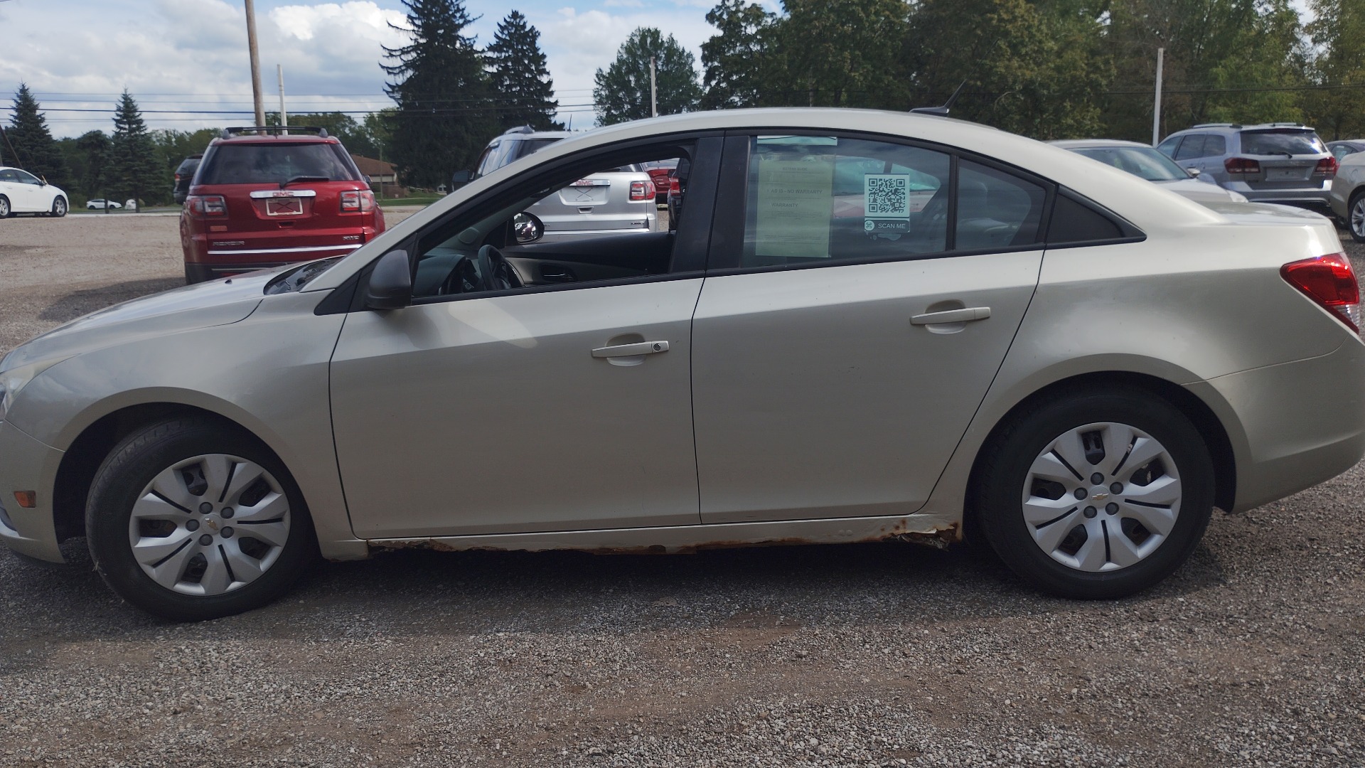 2013 Chevrolet Cruze LS - Photo 10